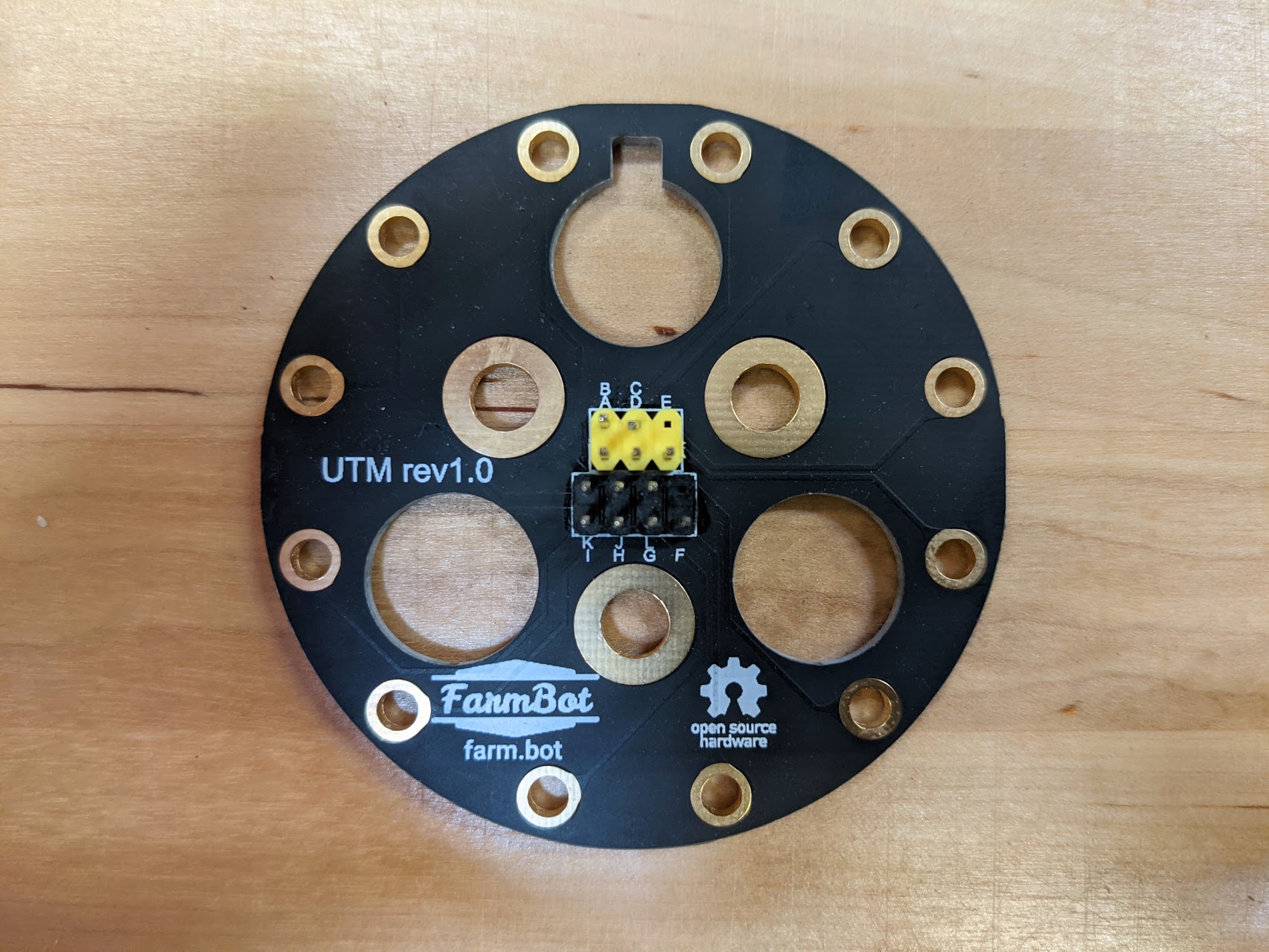 utm_pcb_2.jpg